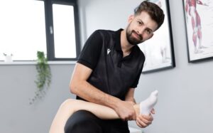 Co powoduje ból kostki u dzieci